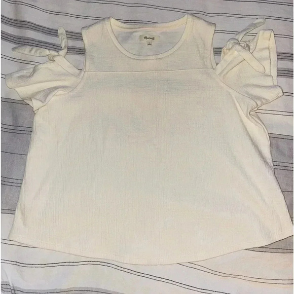 Madewell Tops - Madewell Cold Shoulder Sweater Like Top. Size Small.